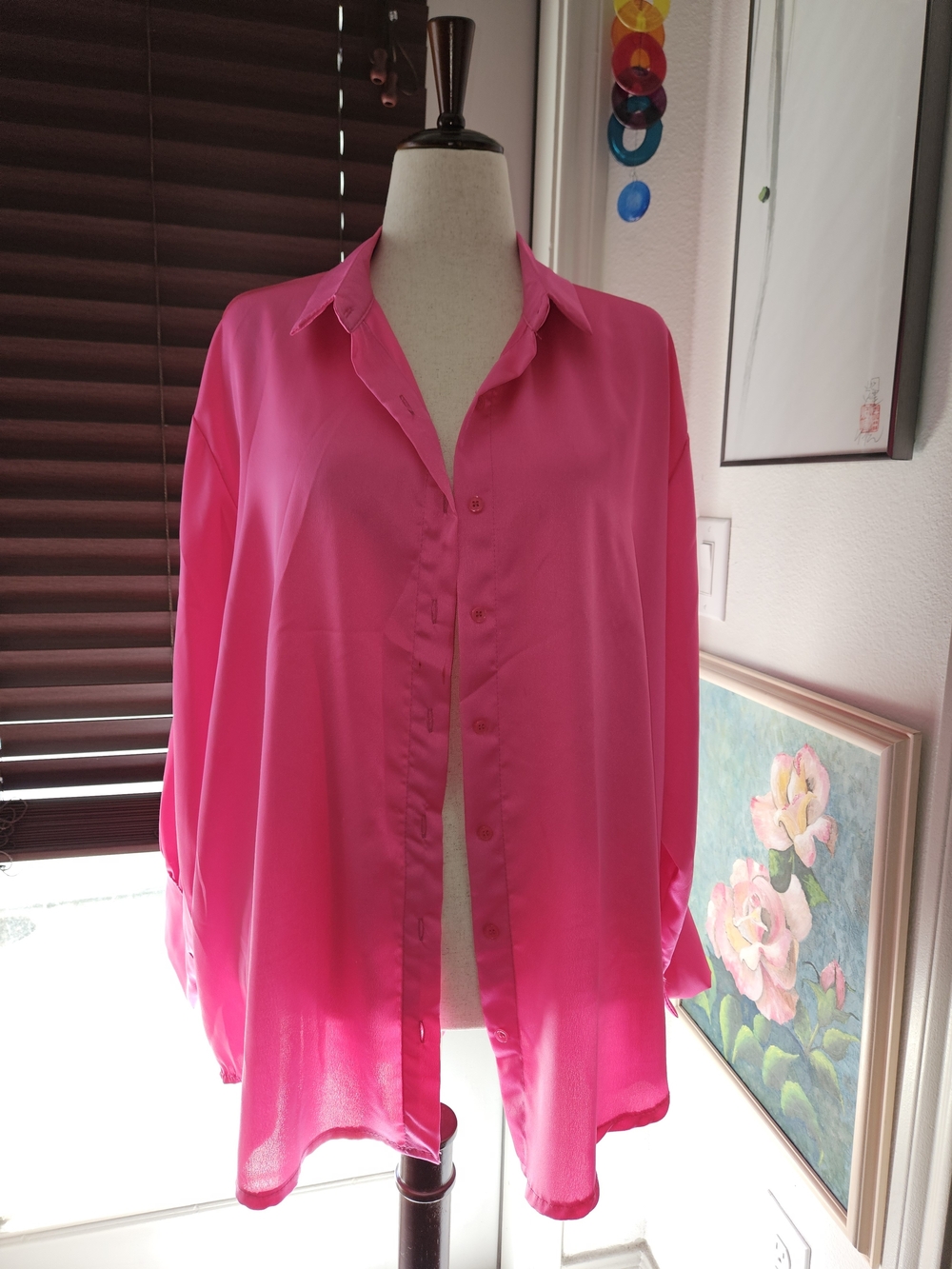 Boohoo Women’s Satin Hot Pink Button-Down Blouse